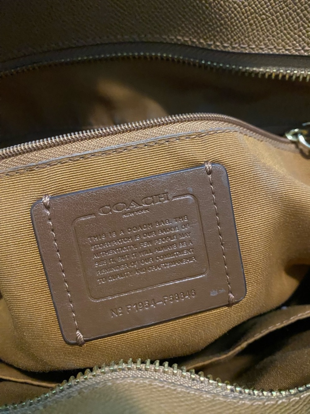 Coach Tote Bag - Picture 6 of 9